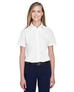 Devon & Jones D620SW - Ladies Crown Collection Solid Broadcloth Short Sleeve Shirt Blanco