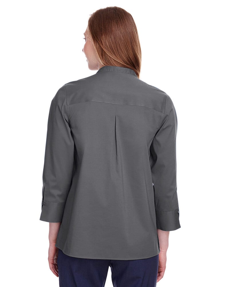 Devon & Jones DG560W - Ladies Crown  Collection Stretch Broadcloth 3/4 Sleeve Blouse