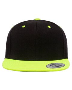 Yupoong 6089 - 6-Panel Structured Flat Visor Classic Snapback