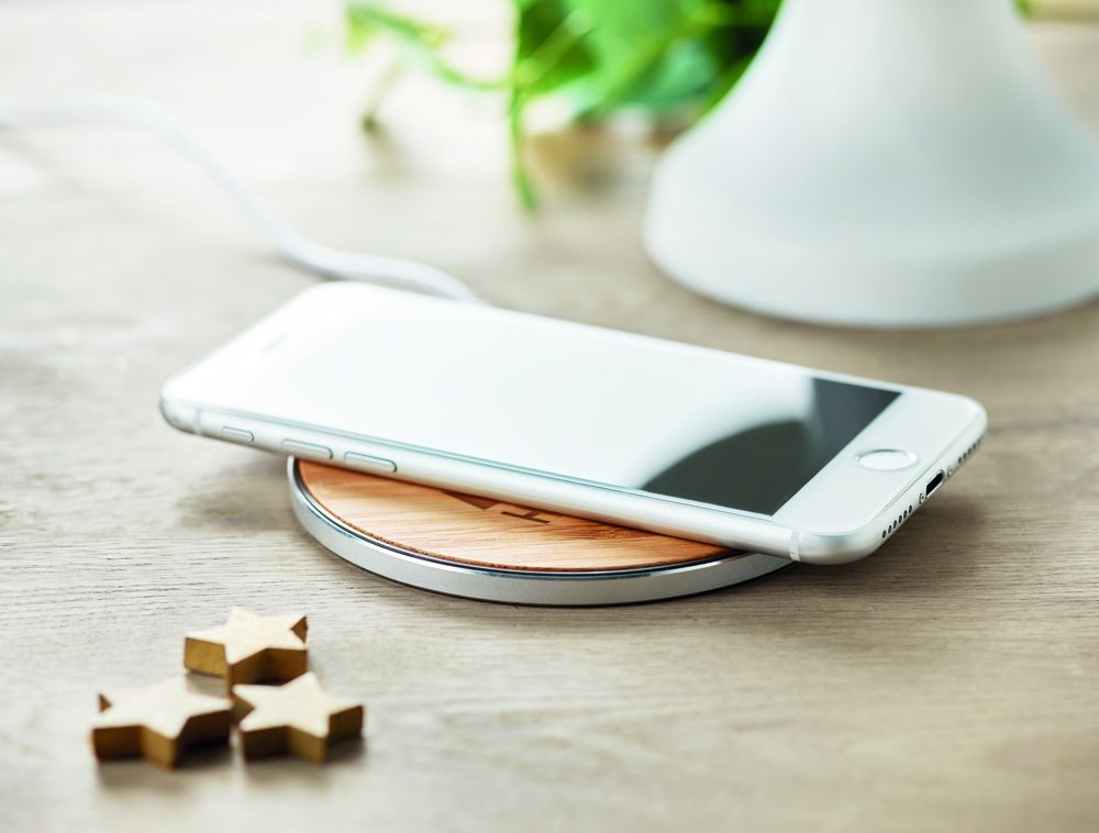 GiftRetail MO9787 - DESPAD Bamboo wireless quick charger