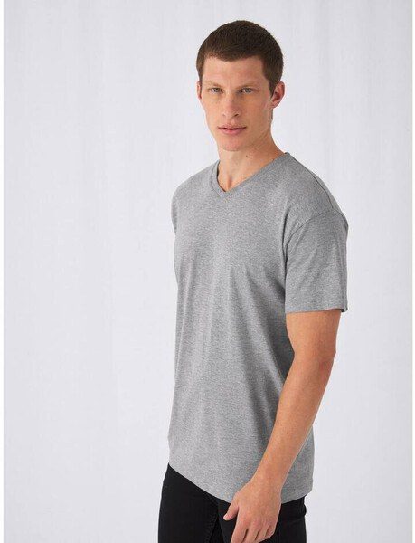 B&C BC163 - Mens T Shirt V-Neck 100% Cotton