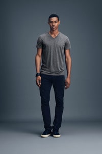 Anvil ANV362 - T-shirt Featherweight V-neck SS for him