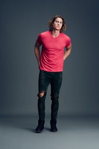 Anvil ANV6752 - T-shirt Homme Col V avec Manches Courtes