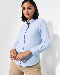 Roly CM5068 - OXFORD WOMAN Dopasowana koszula z długim rękawem z kieszenią na lewej piersi
