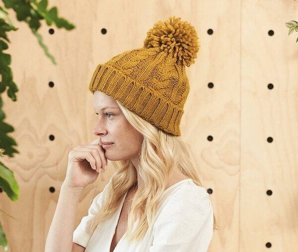 Beechfield BF480 - Cozy Pom-Pom Wool Blend Beanie with Suprafleece