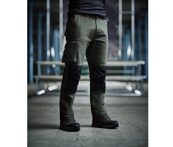 Regatta RG373R - Regatta Durable Work Trousers with Cordura Knee Pockets