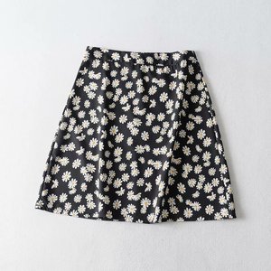 Needen AY076 - Daisy print skirt