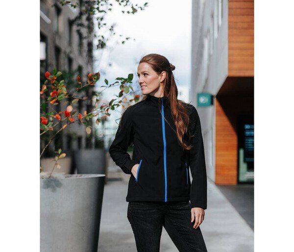 Women's softshell jacket