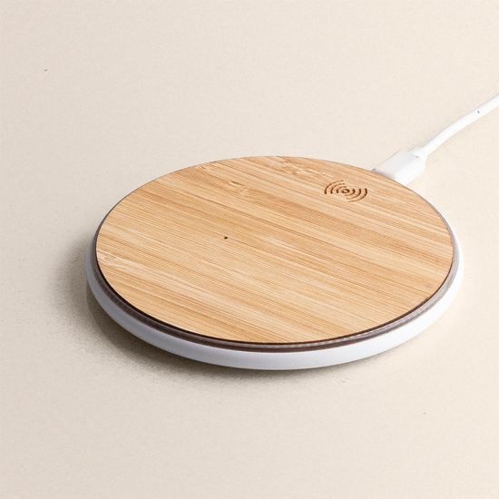 Goya 52519 - Bamboo-Covered 5W Wireless Charging Base BARET