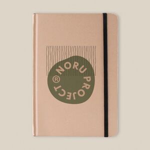 EgotierPro 52575 - A5 Notizbuch mit Graspapier, 80 Seiten, Gummiband und Lesezeichen HILLIER