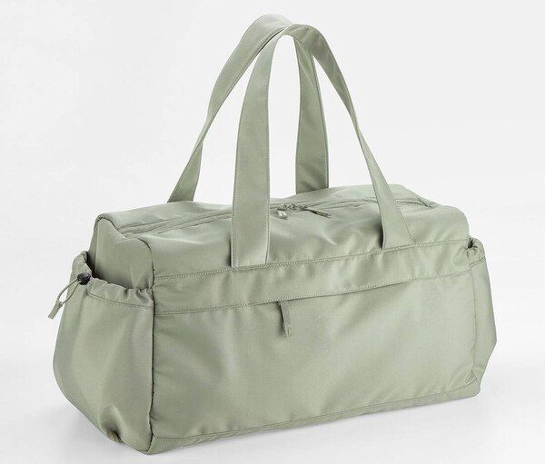 QUADRA QD300S - Eco-Friendly Recycled Polyester Travel Holdall