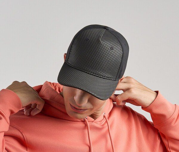 5-panel cap with honeycomb effect